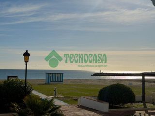 Piso en venta en Puerto de la Duquesa en Manilva