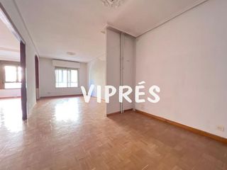 Piso en venta en Centro en Cáceres