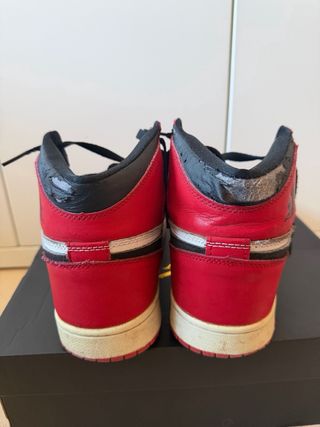 Zapatillas Air Jordan 1 Rojas y Blancas