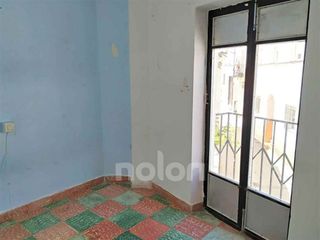Casa adosada en venta en Baza