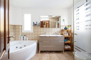 Chalet en venta en Zubia (La)