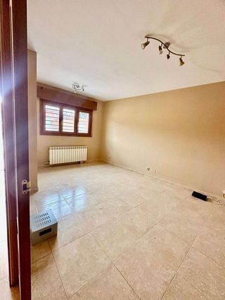Casa adosada en venta en Rueda