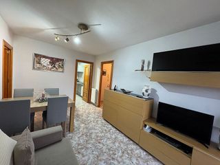 Piso en venta en Artigas - Llefià en Badalona
