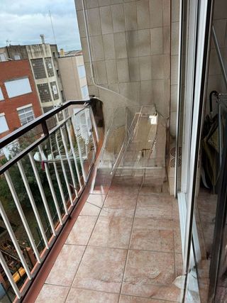 Piso en venta en Artigas - Llefià en Badalona