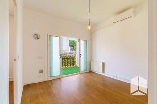 Piso en venta en Gran Via del Mar-Zona Universitaria en Castelldefels