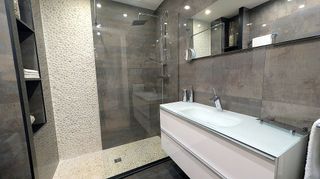 Piso en venta en El Bon Pastor en Barcelona