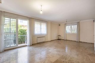 Casa pareada en venta en San Miguel en Armilla