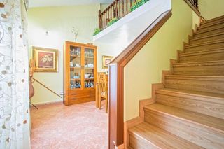 Casa adosada en venta en Palacio de Congresos - Urbadiez - Entrepuentes en Sevilla