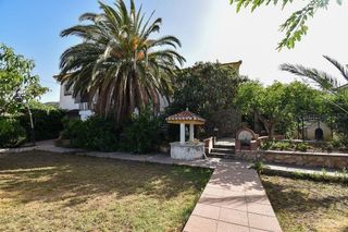 Chalet en venta en Padul