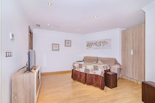 Piso en venta en Zubia (La)