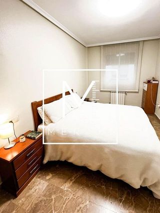 Piso en venta en Santa Cruz - Industria - Polígono Campollano en Albacete