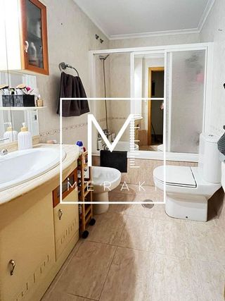 Piso en venta en Santa Cruz - Industria - Polígono Campollano en Albacete