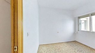 Piso en venta en Campoamor en Alicante