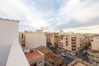 Piso en venta en Centro en Torrevieja