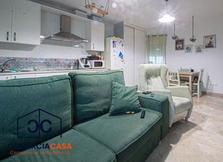 Piso en venta en Avda. De los Ogíjares en Armilla