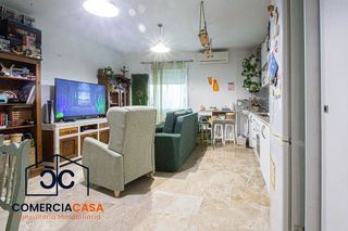 Piso en venta en Avda. De los Ogíjares en Armilla
