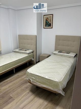 Piso en venta en Ctra. Circunvalación - La Magdalena en Jaén