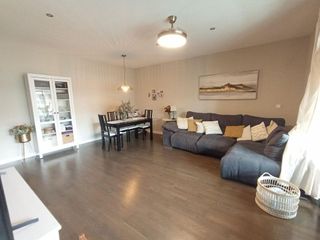 Piso en venta en Poniente-Norte - Miralbaida - Parque Azahara en Córdoba