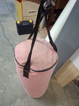 Saco de boxeo Outshock rosa