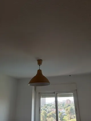 Lámpara colgante blanca