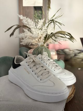 Zapatillas Skechers Court Classics Blancas