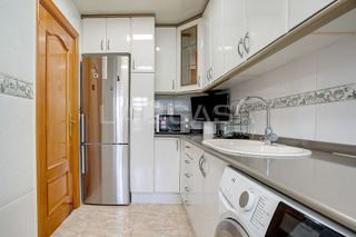 Piso en venta en Artigas - Llefià en Badalona