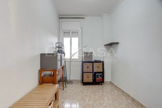 Piso en venta en Artigas - Llefià en Badalona