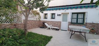 Casa adosada en venta en Las Lagunas en Mijas