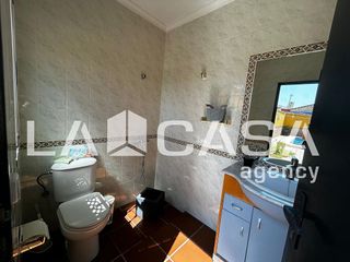 Chalet en venta en Montequinto en Dos Hermanas