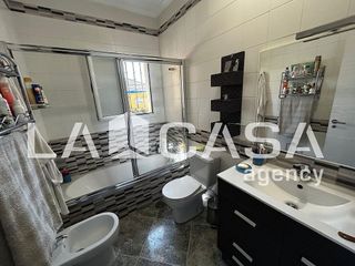 Chalet en venta en Montequinto en Dos Hermanas