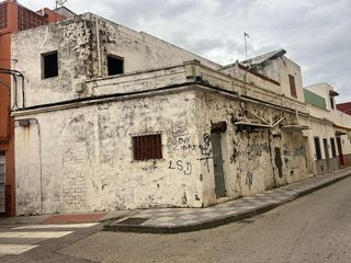 Casa adosada en venta en Bajadilla - Fuente Nueva en Algeciras