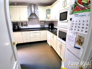 Casa adosada en venta en Las Palmeras-Dehesilla en Sanlúcar de Barrameda