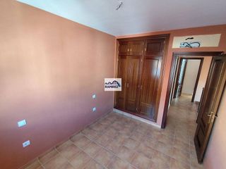 Casa adosada en venta en Pizarra