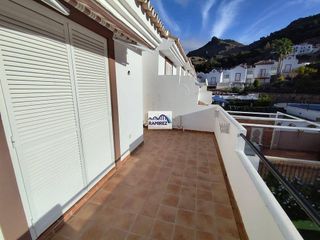 Casa adosada en venta en Pizarra