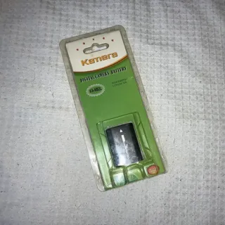 Cámara Canon con objetivo 18-55mm