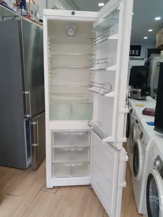 Nevera Liebherr Blanca garantía transporte