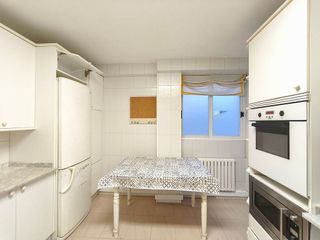 Piso en venta en Ensanche - Sar en Santiago de Compostela