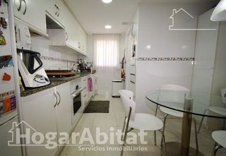 Piso en venta en Mestalla en Valencia