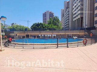 Piso en venta en Camí Real en Valencia