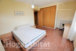 Piso en venta en Camí Real en Valencia