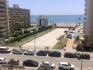 Piso en venta en Playa de los Boliches en Fuengirola