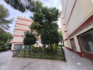 Piso en venta en Cruz Roja en Sevilla