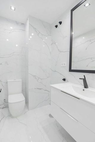 Piso en venta en Zona Puerto Deportivo en Fuengirola