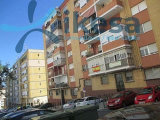 Piso en venta en La Orden en Huelva