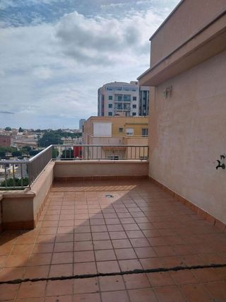 Ático en venta en Pabellón - Estación - El Corte Inglés en Ejido (El)