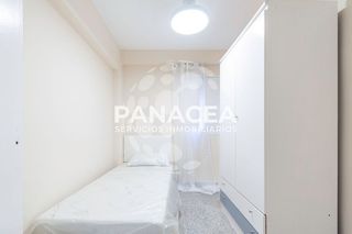 Piso en venta en Barrio Alto - San Félix - Oliveros - Altamira en Almería