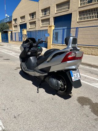 Suzuki Burgman 250 Plata