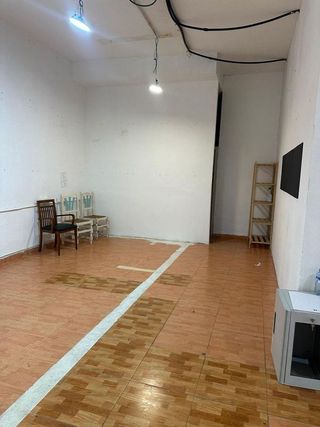 Local comercial en alquiler en Ciudad Jardín - Tagarete - El Zapillo en Almería