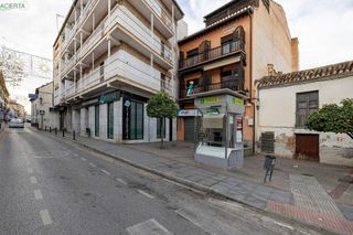 Chalet en venta en Zubia (La)