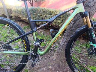 Orbea oiz OMX 2023 carbono doble suspension 29 MTB